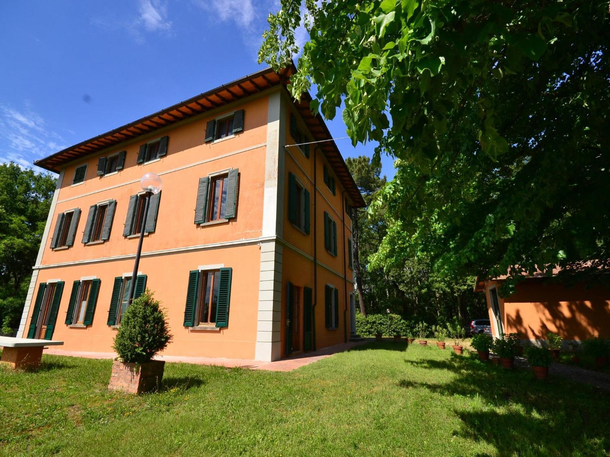 Lovely Holiday Home In Montefiridolfi With Hill View Dış mekan fotoğraf